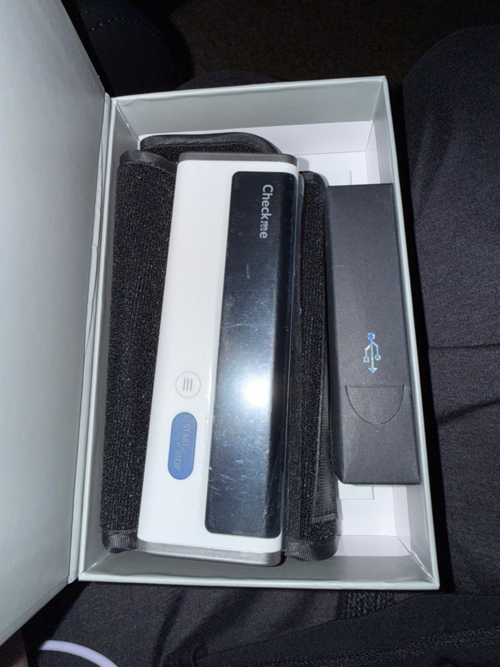 BP2A Black Blood Pressure Monitor - Picture 8 of 8
